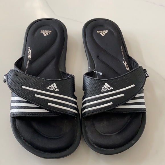 adidas | Shoes | Cute Adidas Slides 